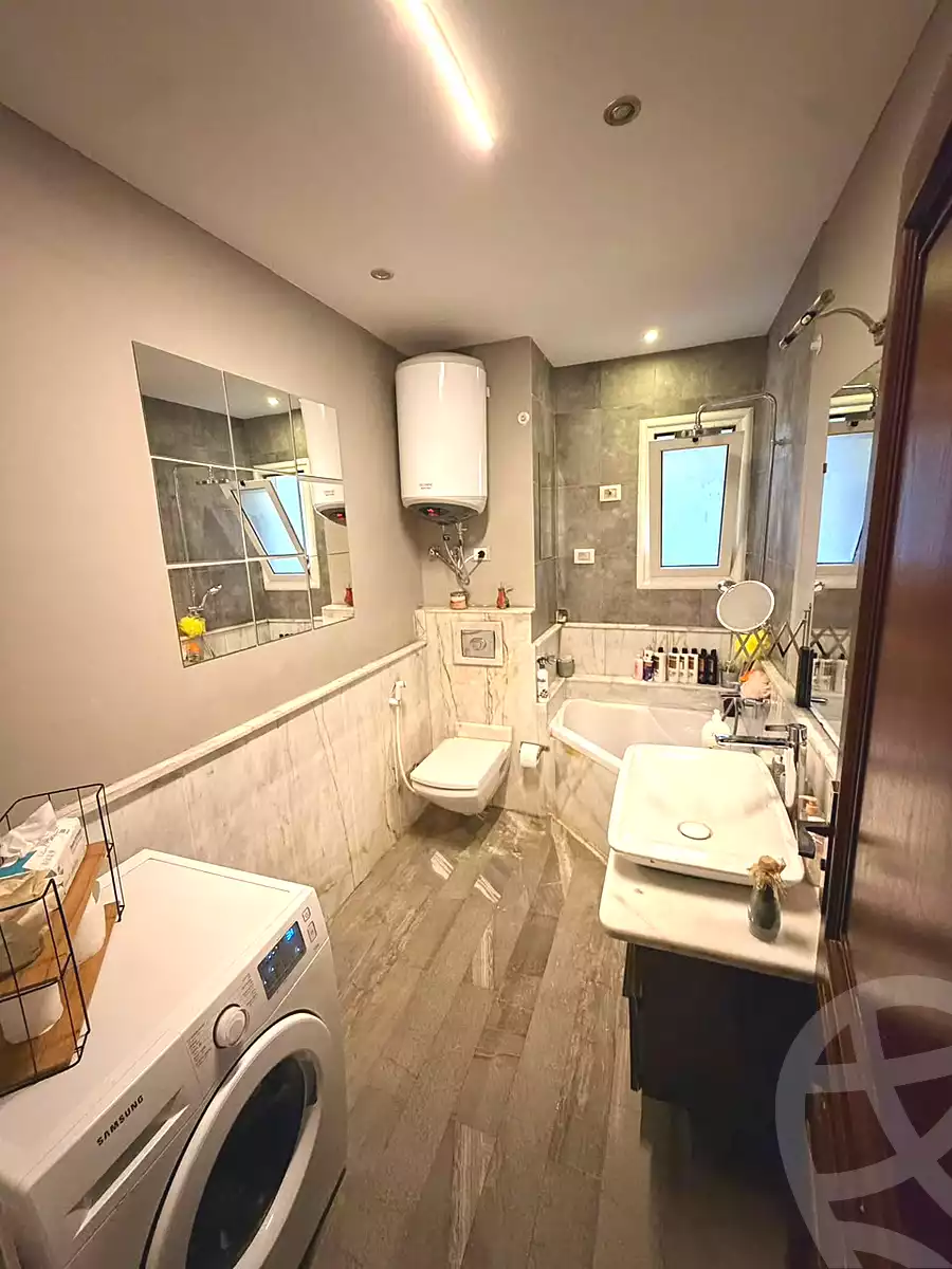 https://aqarmap.com.eg/ar/listing/7300893-for-sale-cairo-new-cairo-compounds-mountain-view-executive-residence