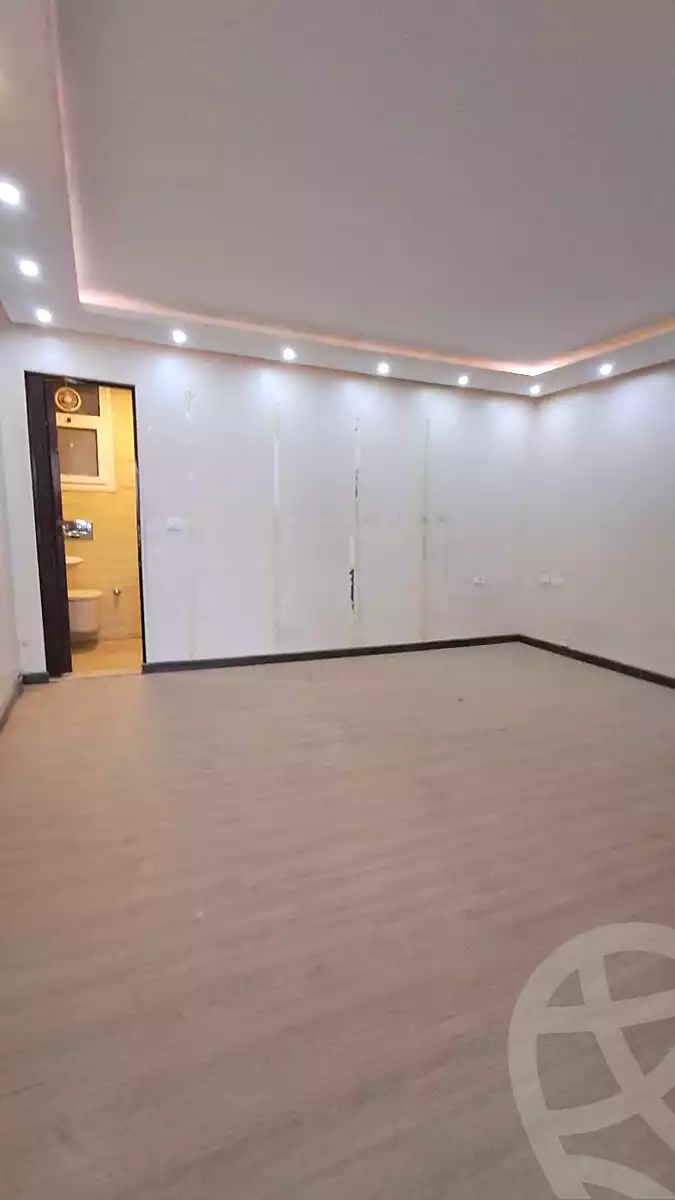 https://aqarmap.com.eg/ar/listing/7301111-for-rent-cairo-el-maadi-zahraa-el-maadi-shr-krfwr-lryysy