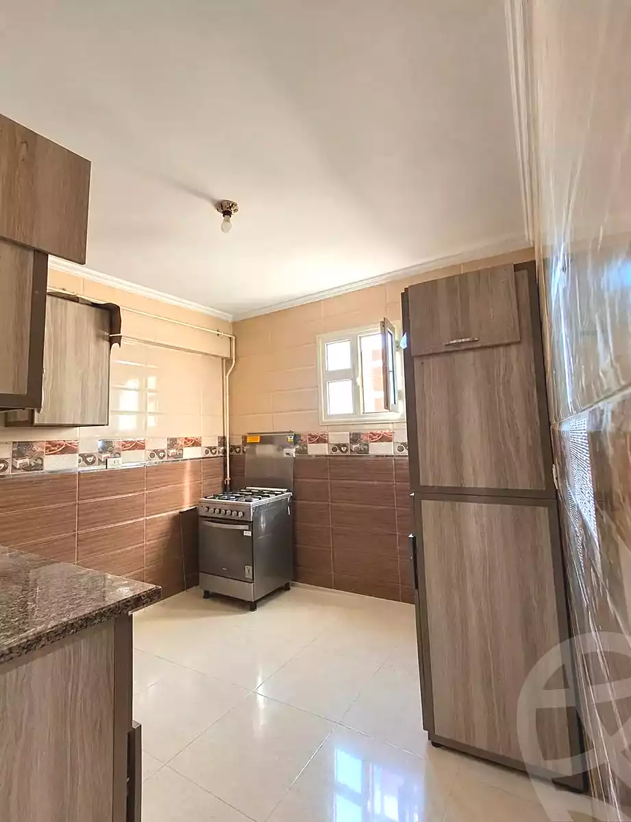 https://aqarmap.com.eg/ar/listing/7301345-for-sale-alexandria-el-asafra-hasan-kamel-st