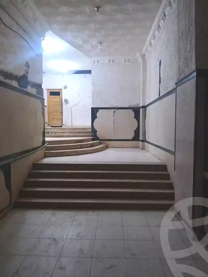 https://aqarmap.com.eg/ar/listing/7301346-for-sale-alexandria-al-agamy-el-hanouvel-radwan-st