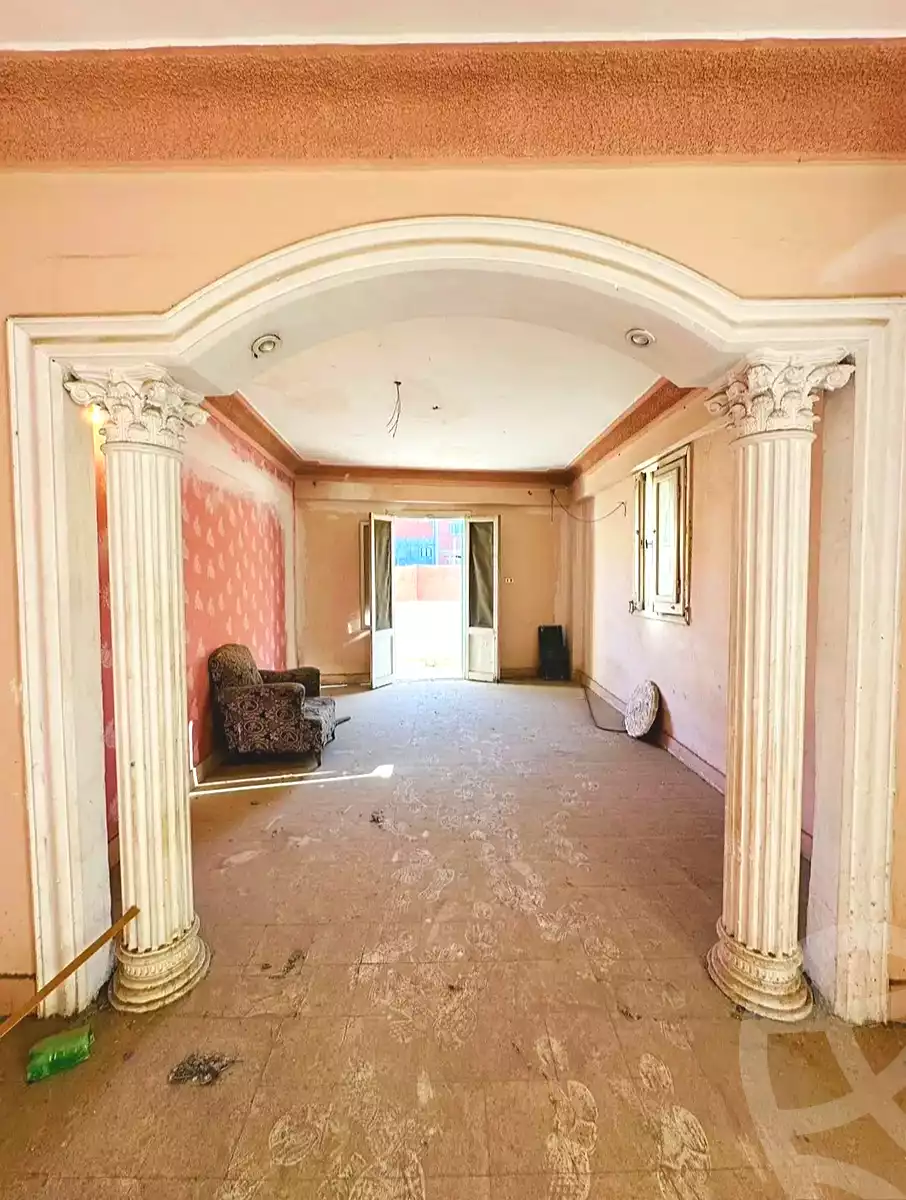 https://aqarmap.com.eg/en/listing/7301789-for-sale-alexandria-al-agamy-lbytsh-mecca-st