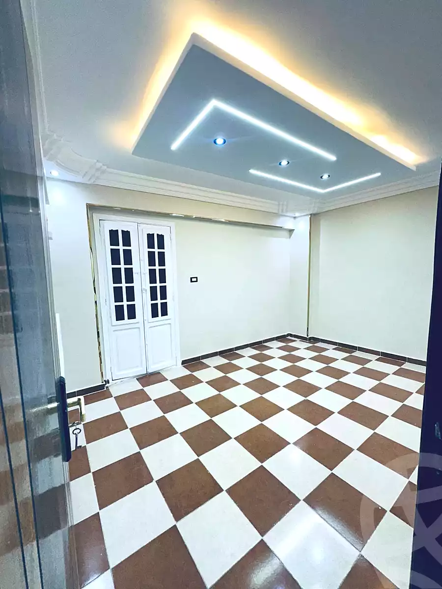 https://aqarmap.com.eg/en/listing/7302233-for-sale-alexandria-lsywf-el-falki