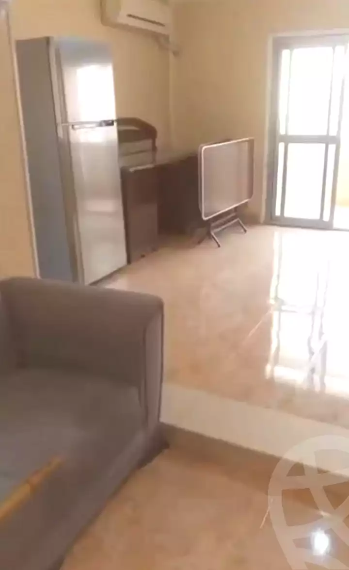 https://aqarmap.com.eg/en/listing/7302300-for-sale-cairo-ain-shams-el-naam-mostafa-hafez-st