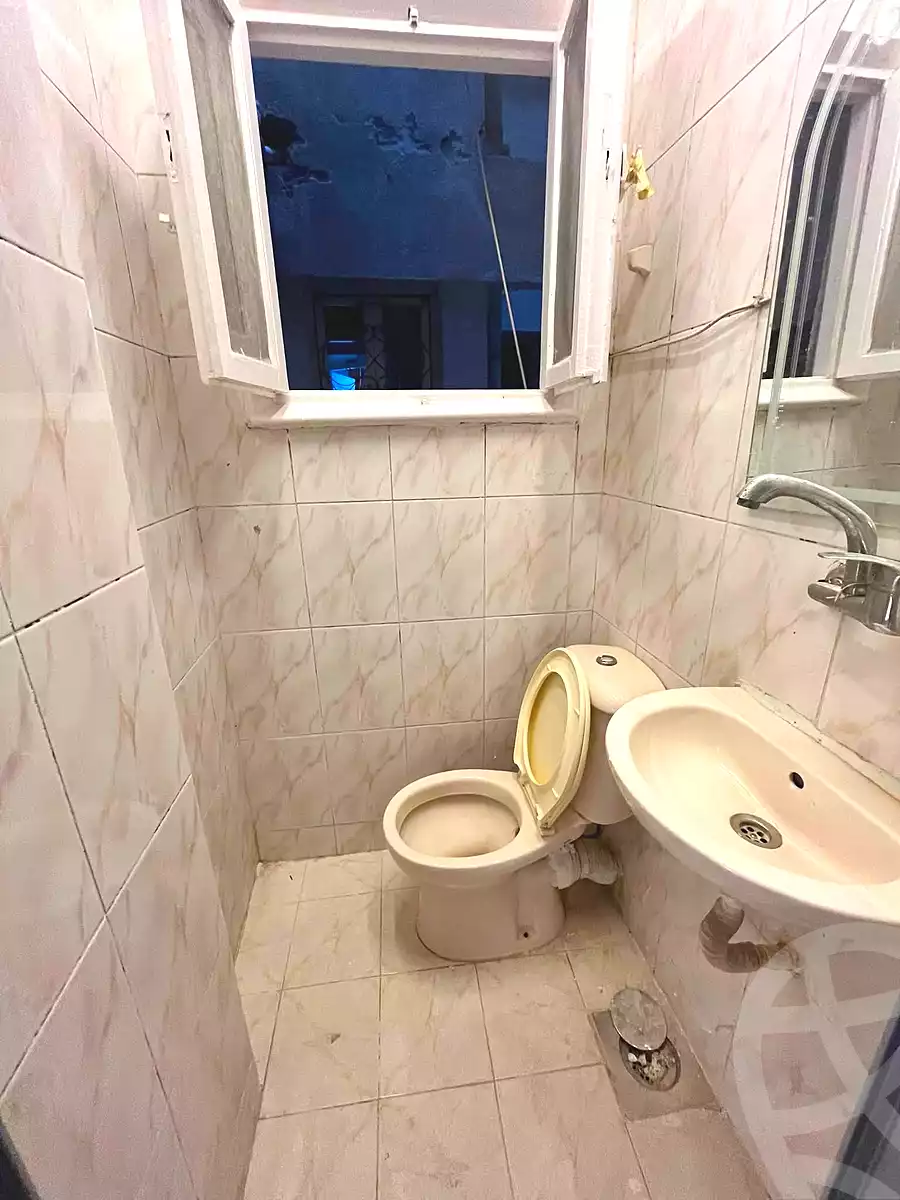 https://aqarmap.com.eg/ar/listing/7302522-for-sale-alexandria-al-agamy-shataa-el-nakheel