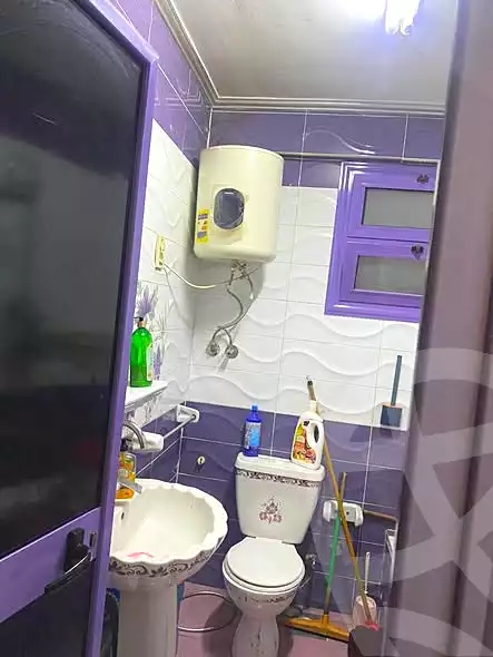 https://aqarmap.com.eg/en/listing/7302735-for-sale-cairo-helwan-el-shareaa-el-sharby-st