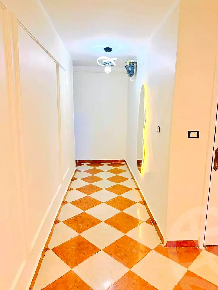 https://aqarmap.com.eg/en/listing/7303066-for-sale-alexandria-al-agamy-el-hanouvel