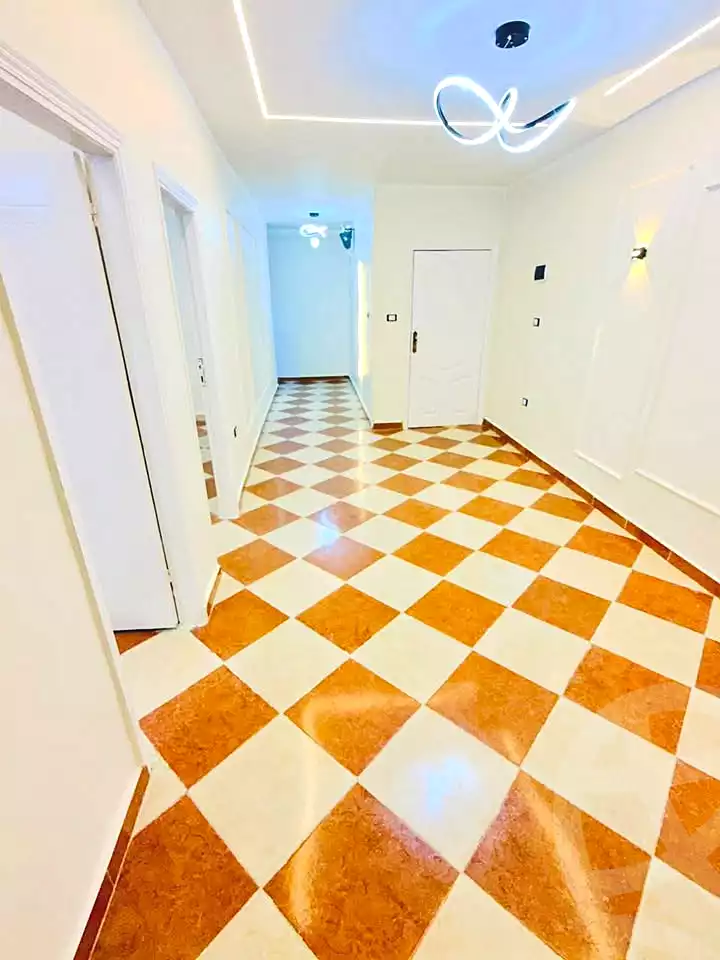 https://aqarmap.com.eg/en/listing/7303066-for-sale-alexandria-al-agamy-el-hanouvel
