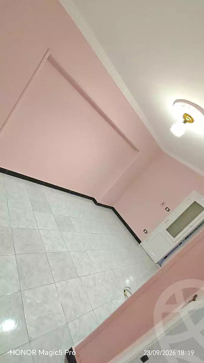 https://aqarmap.com.eg/ar/listing/7303519-for-sale-cairo-helwan-helwan-el-sharkeya-khesro-basha-st
