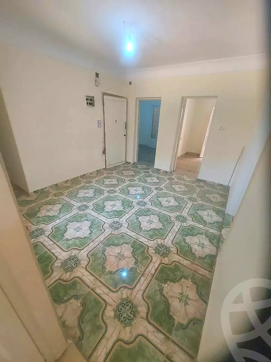 https://aqarmap.com.eg/en/listing/7303538-for-sale-cairo-helwan-helwan-el-sharkeya-ismael-kamel-st