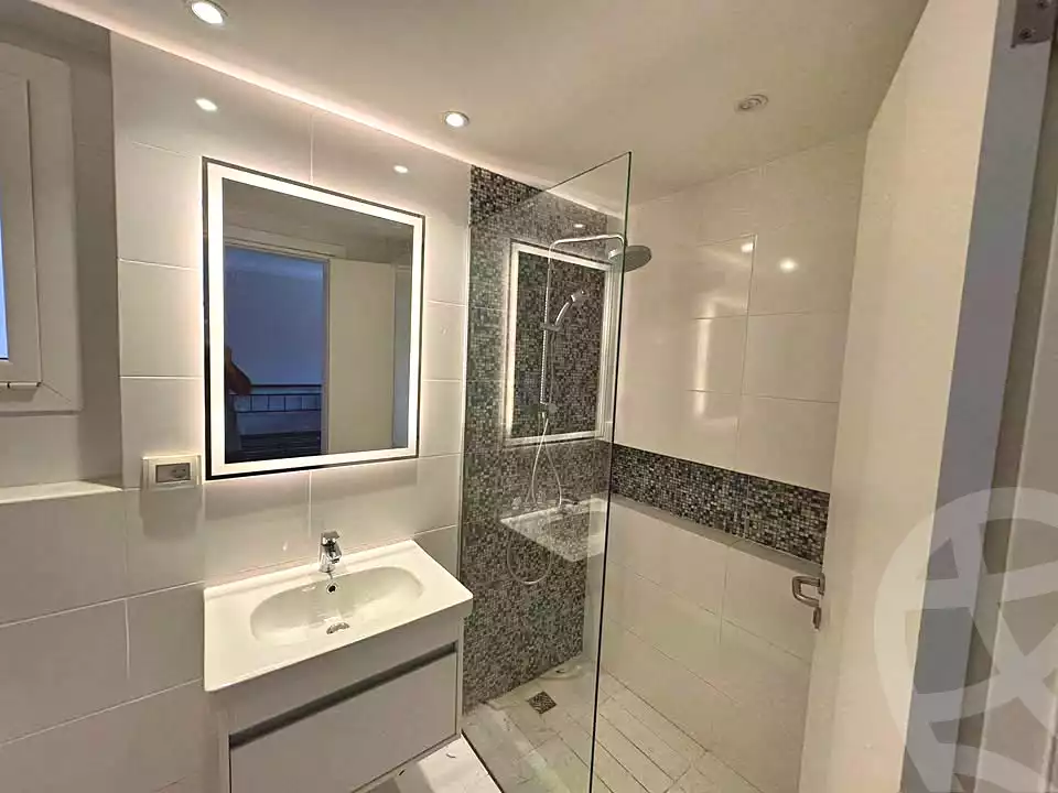 https://aqarmap.com.eg/ar/listing/7303831-for-sale-cairo-new-cairo-compounds-sarai