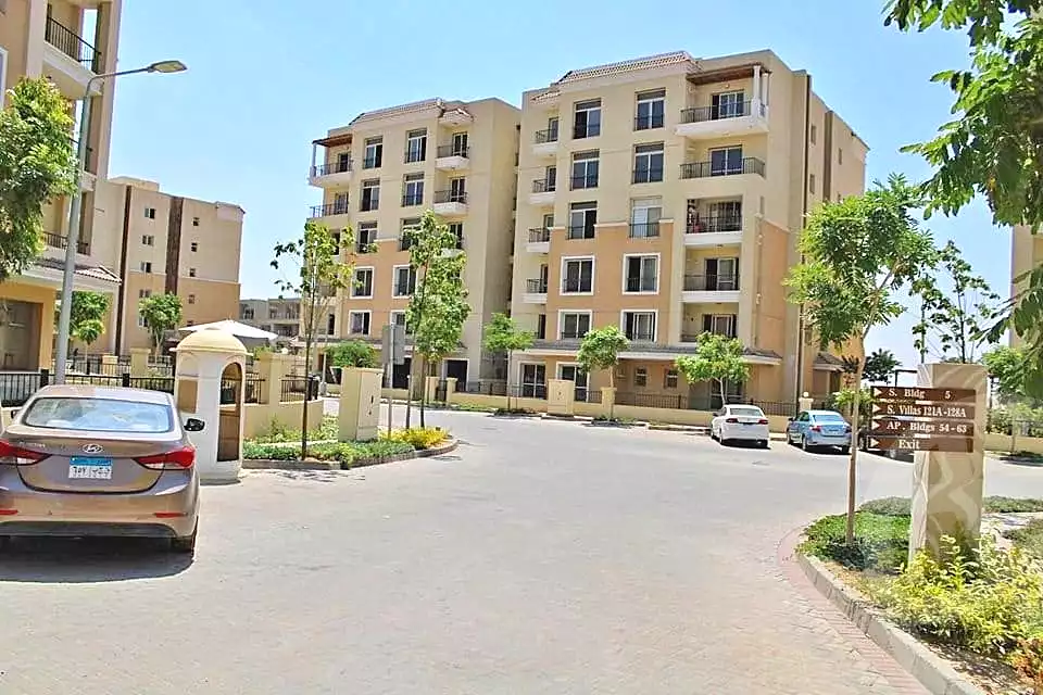 https://aqarmap.com.eg/ar/listing/7303926-for-sale-cairo-new-cairo-compounds-sarai-esse-residence-sarai