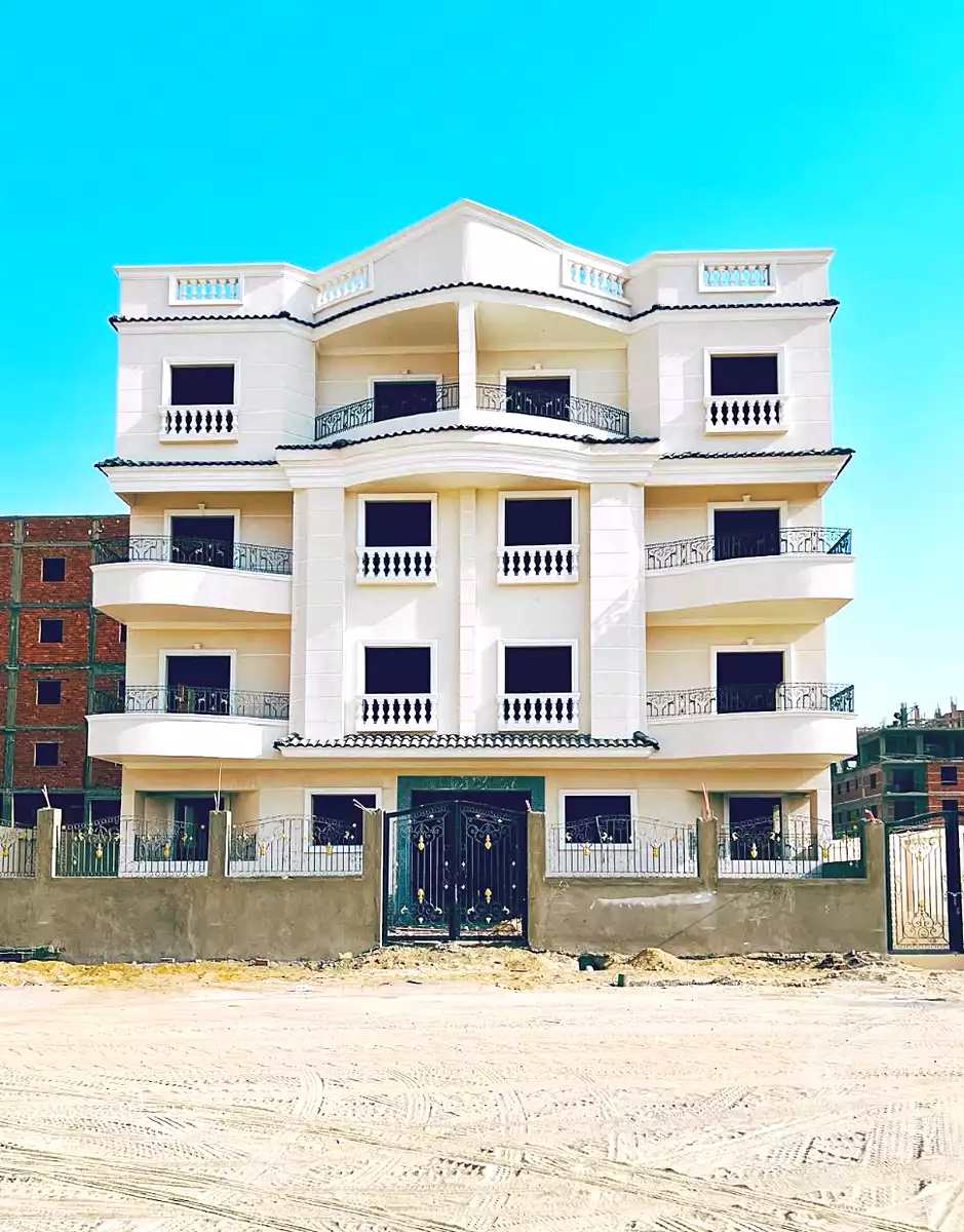 https://aqarmap.com.eg/ar/listing/7304250-for-sale-cairo-new-cairo-bait-el-watan-first-neighborhood