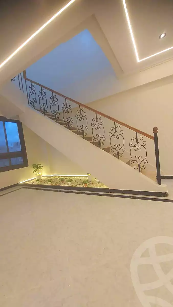 https://aqarmap.com.eg/ar/listing/7304315-for-sale-alexandria-al-agamy-shataa-el-nakheel