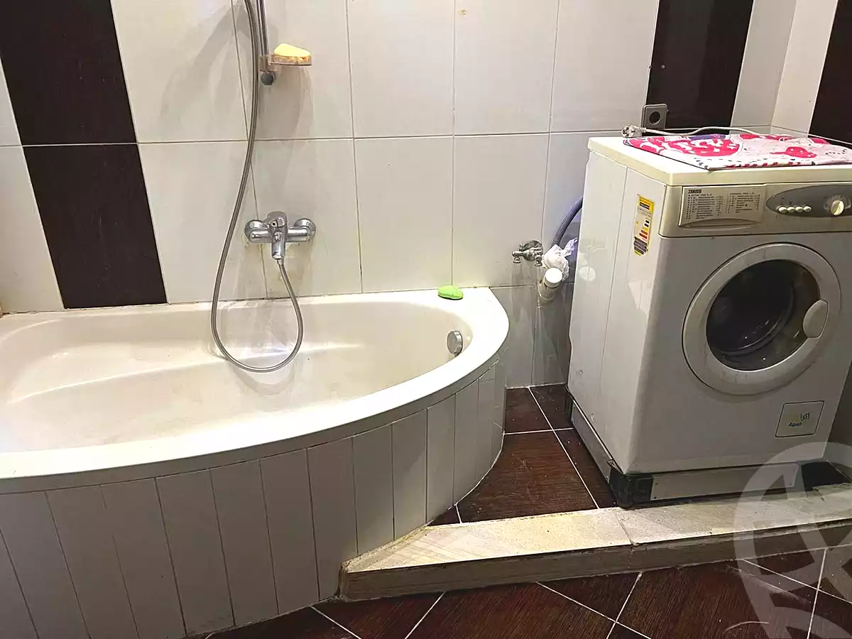 https://aqarmap.com.eg/ar/listing/7304378-for-rent-cairo-new-cairo-el-narges-el-narges-omarat-mohamed-sabry-abu-alam-st