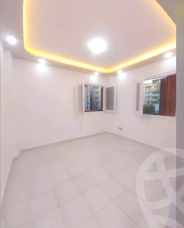 https://aqarmap.com.eg/en/listing/7304403-for-sale-alexandria-al-agamy-shataa-el-nakheel