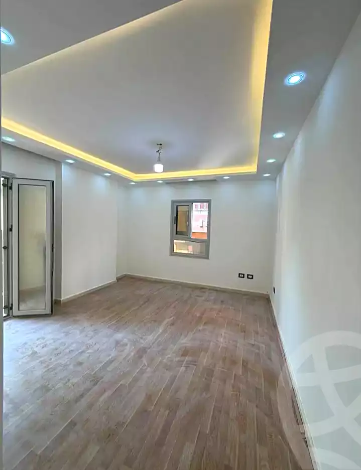 https://aqarmap.com.eg/en/listing/7304428-for-sale-alexandria-stanley-abd-el-aziz-fahmy-st