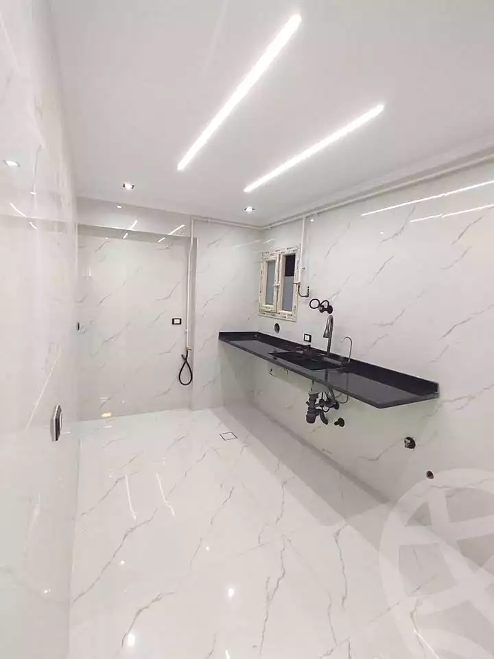 https://aqarmap.com.eg/ar/listing/7304556-for-sale-alexandria-al-agamy-lbytsh-el-reyad-st