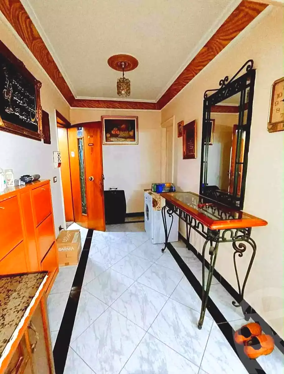 https://aqarmap.com.eg/ar/listing/7304575-for-sale-alexandria-sydy-bshr-sydy-bshr-bhry-shr-khld-bn-lwlyd