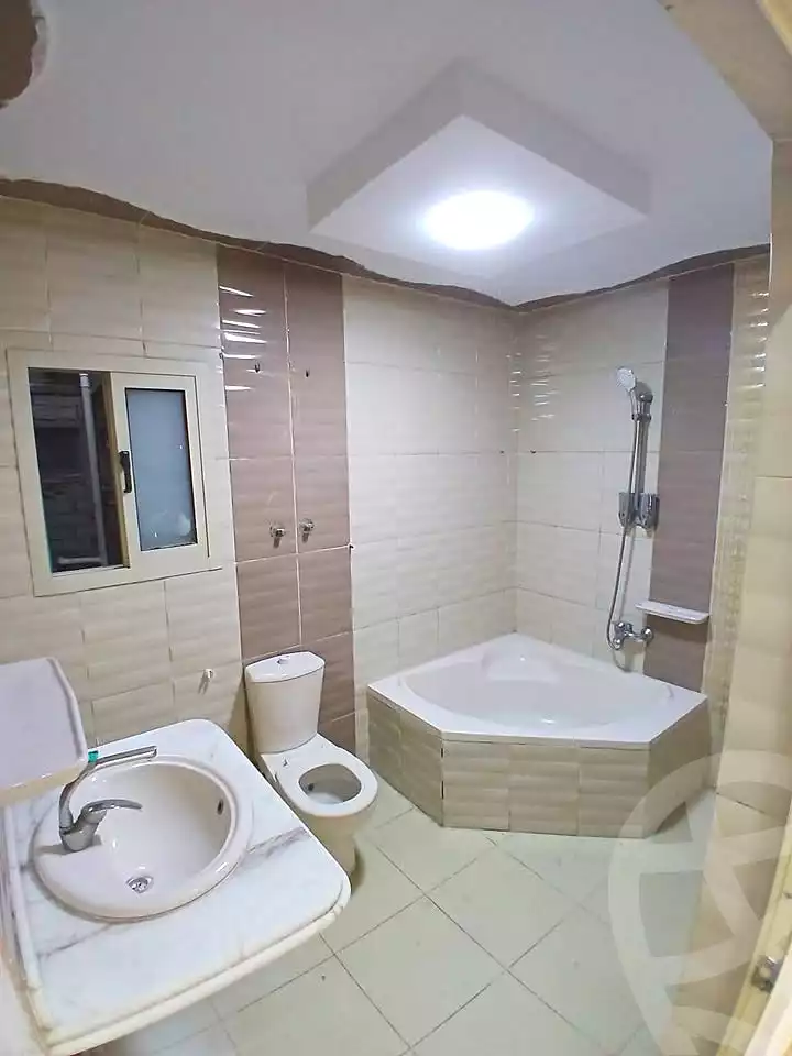https://aqarmap.com.eg/ar/listing/7304583-for-sale-alexandria-al-agamy-lbytsh-el-tayar-st