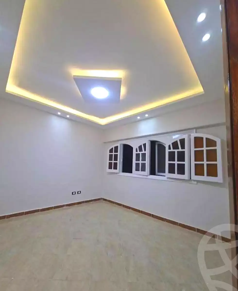https://aqarmap.com.eg/ar/listing/7304539-for-sale-alexandria-miami-khld-bn-lwlyd
