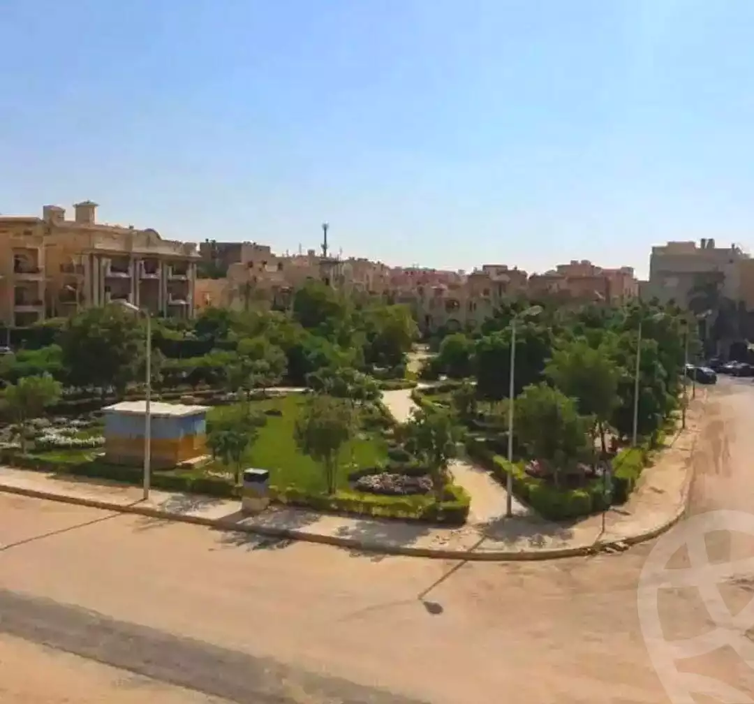 https://aqarmap.com.eg/en/listing/7304679-for-sale-cairo-new-cairo-el-diplomaseen