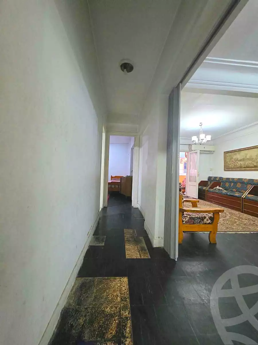 https://aqarmap.com.eg/ar/listing/7304750-for-sale-alexandria-el-asafra-l-sfr-bhry