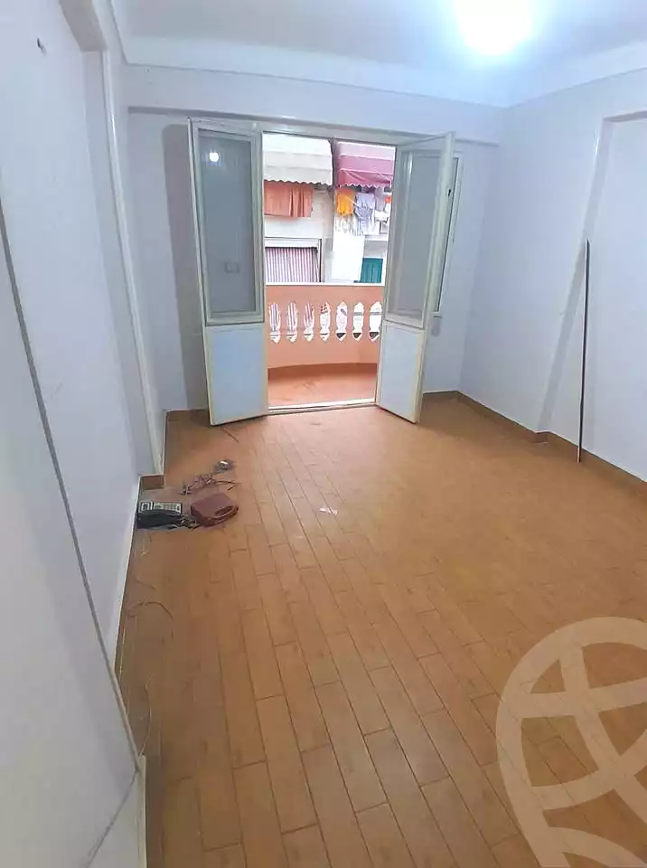 https://aqarmap.com.eg/en/listing/7304749-for-sale-alexandria-el-asafra-l-sfr-qbly