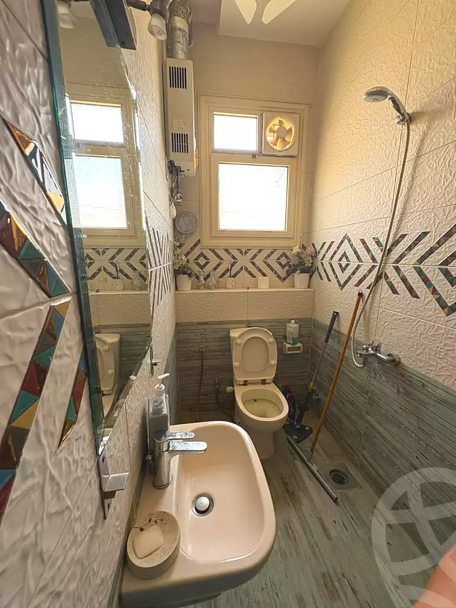 https://aqarmap.com.eg/en/listing/7304977-for-sale-cairo-new-cairo-gharb-el-golf-alaa-elsaadany-st