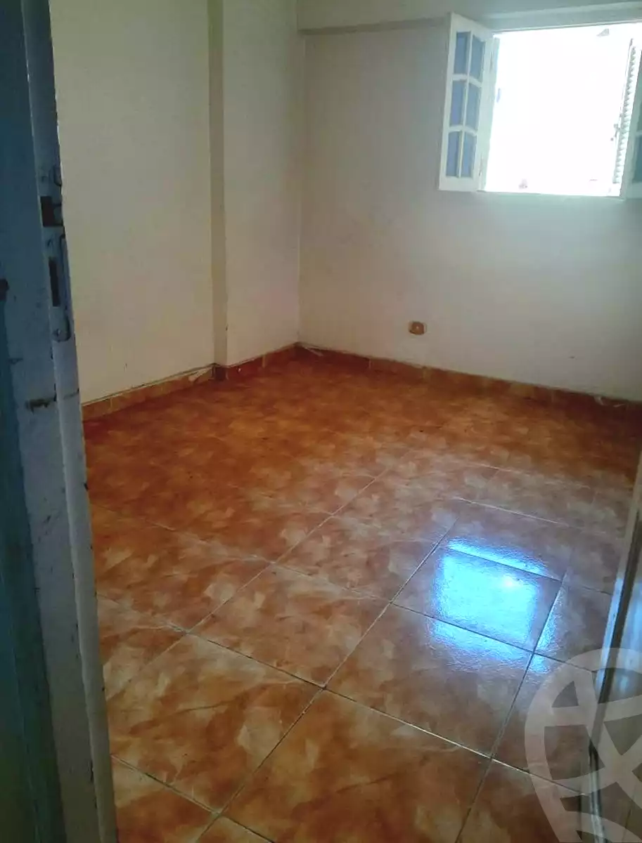 https://aqarmap.com.eg/ar/listing/7305038-for-sale-alexandria-el-asafra-l-sfr-bhry