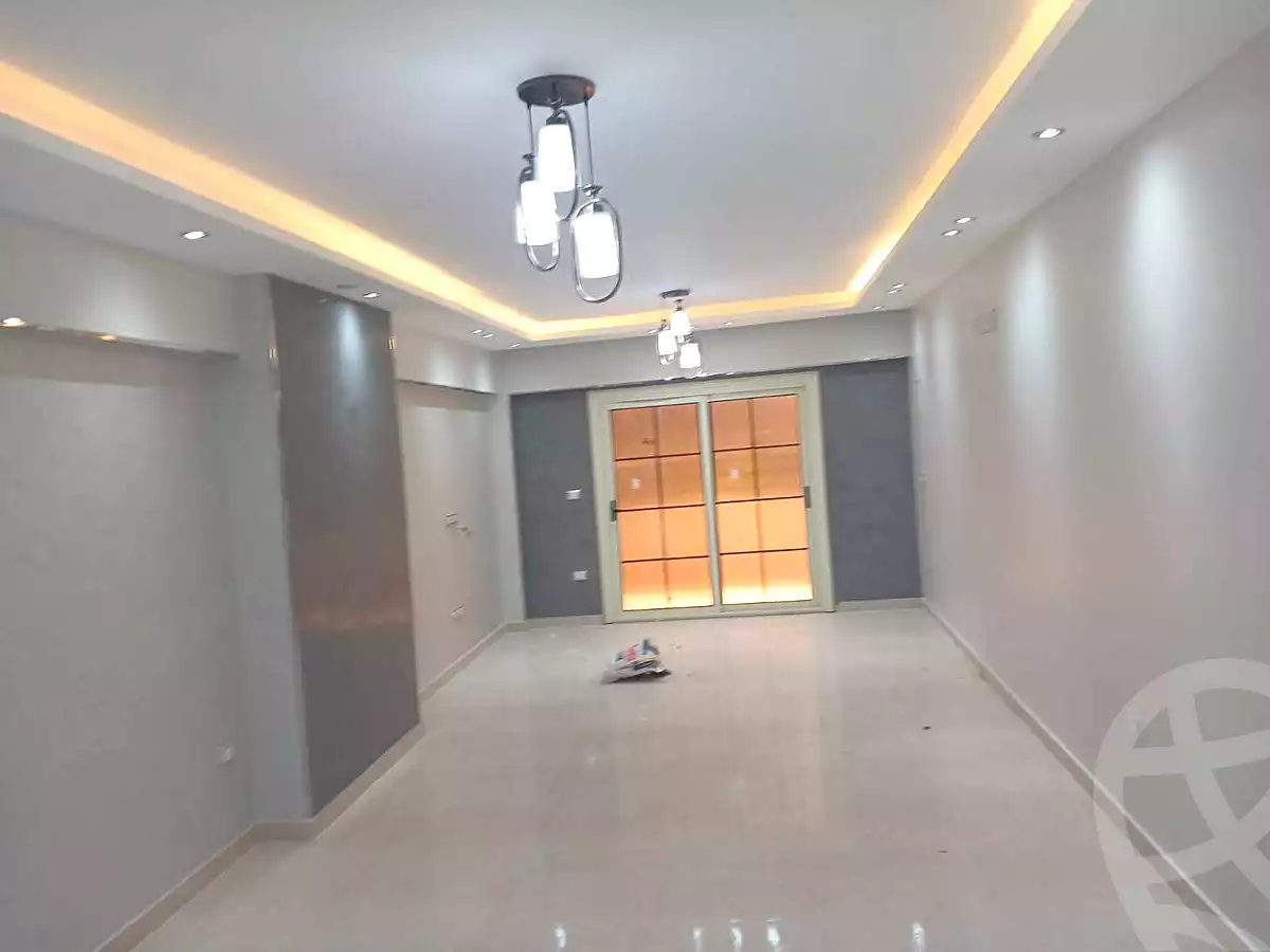 https://aqarmap.com.eg/ar/listing/7305094-for-sale-cairo-helwan-mostafa-fahmy-st