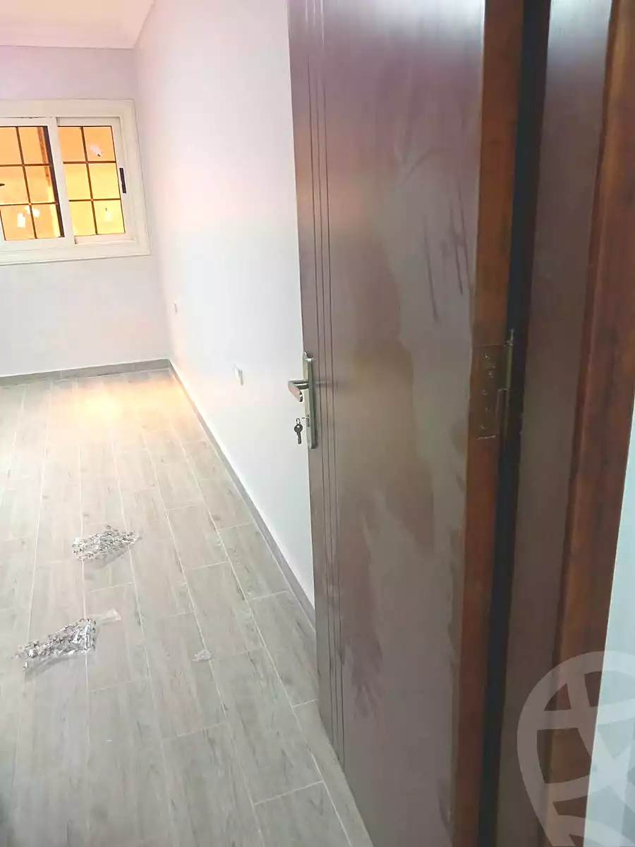 https://aqarmap.com.eg/ar/listing/7305094-for-sale-cairo-helwan-mostafa-fahmy-st