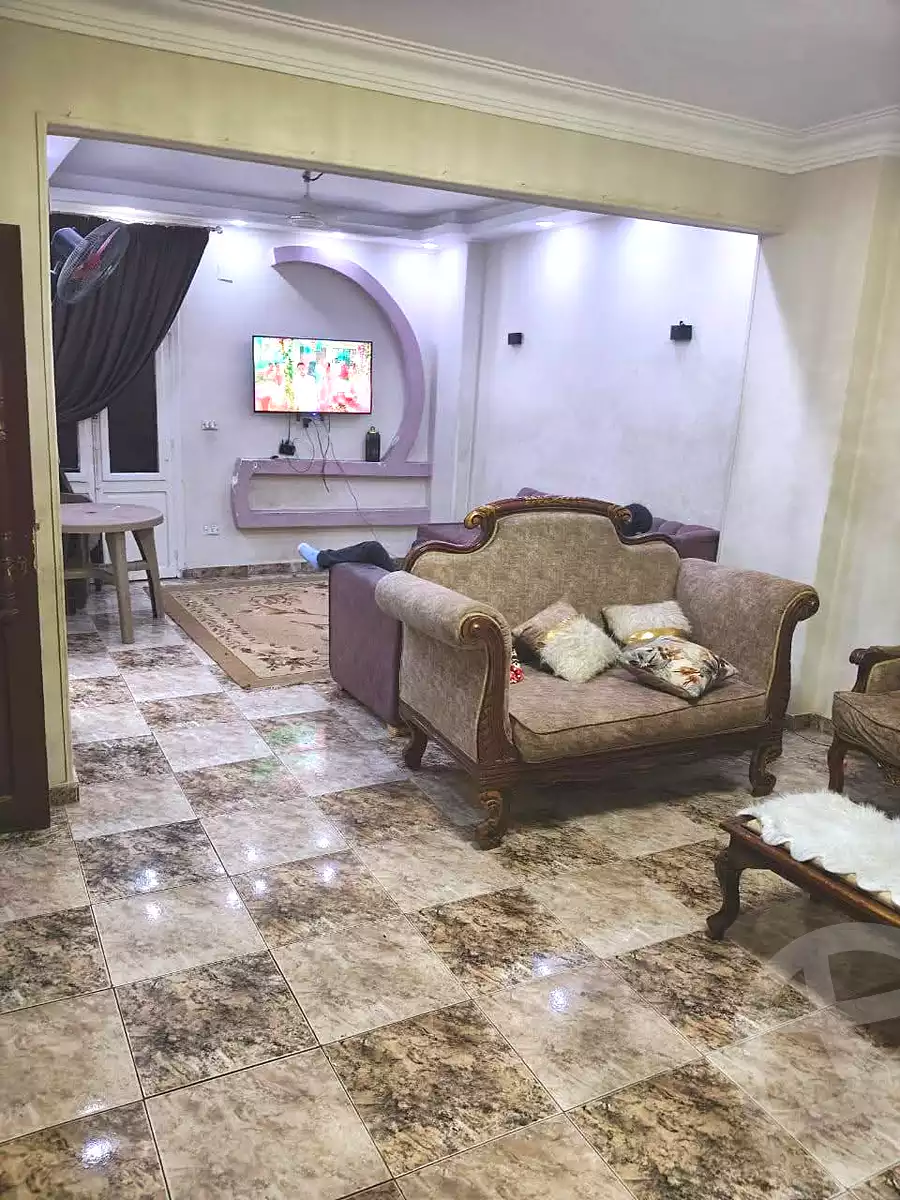 https://aqarmap.com.eg/en/listing/7305259-for-sale-cairo-helwan-hadayek-helwan-nile-corniche-st