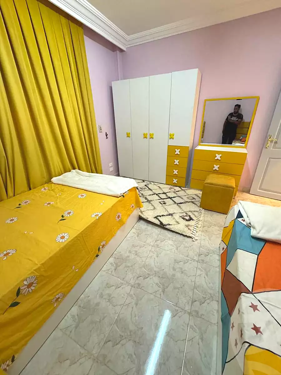 https://aqarmap.com.eg/ar/listing/7305482-for-rent-cairo-6th-of-october-el-ahyaa-neighborhood-1st