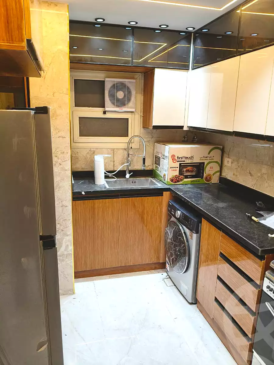 https://aqarmap.com.eg/ar/listing/7305604-for-rent-cairo-6th-of-october-el-ahyaa-neighborhood-1st-eighth-neighborhood