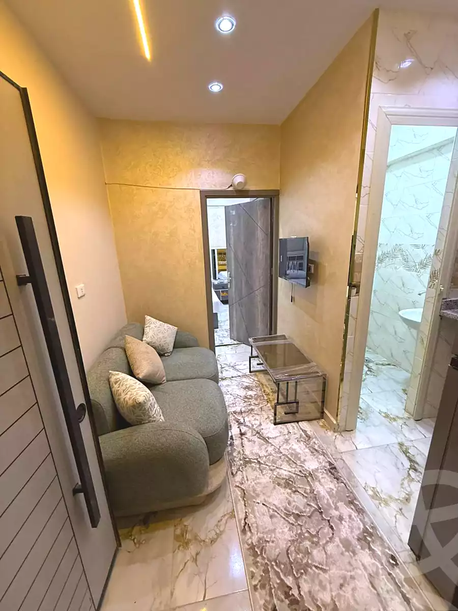 https://aqarmap.com.eg/ar/listing/7305627-for-rent-cairo-6th-of-october-el-ahyaa-neighborhood-1st