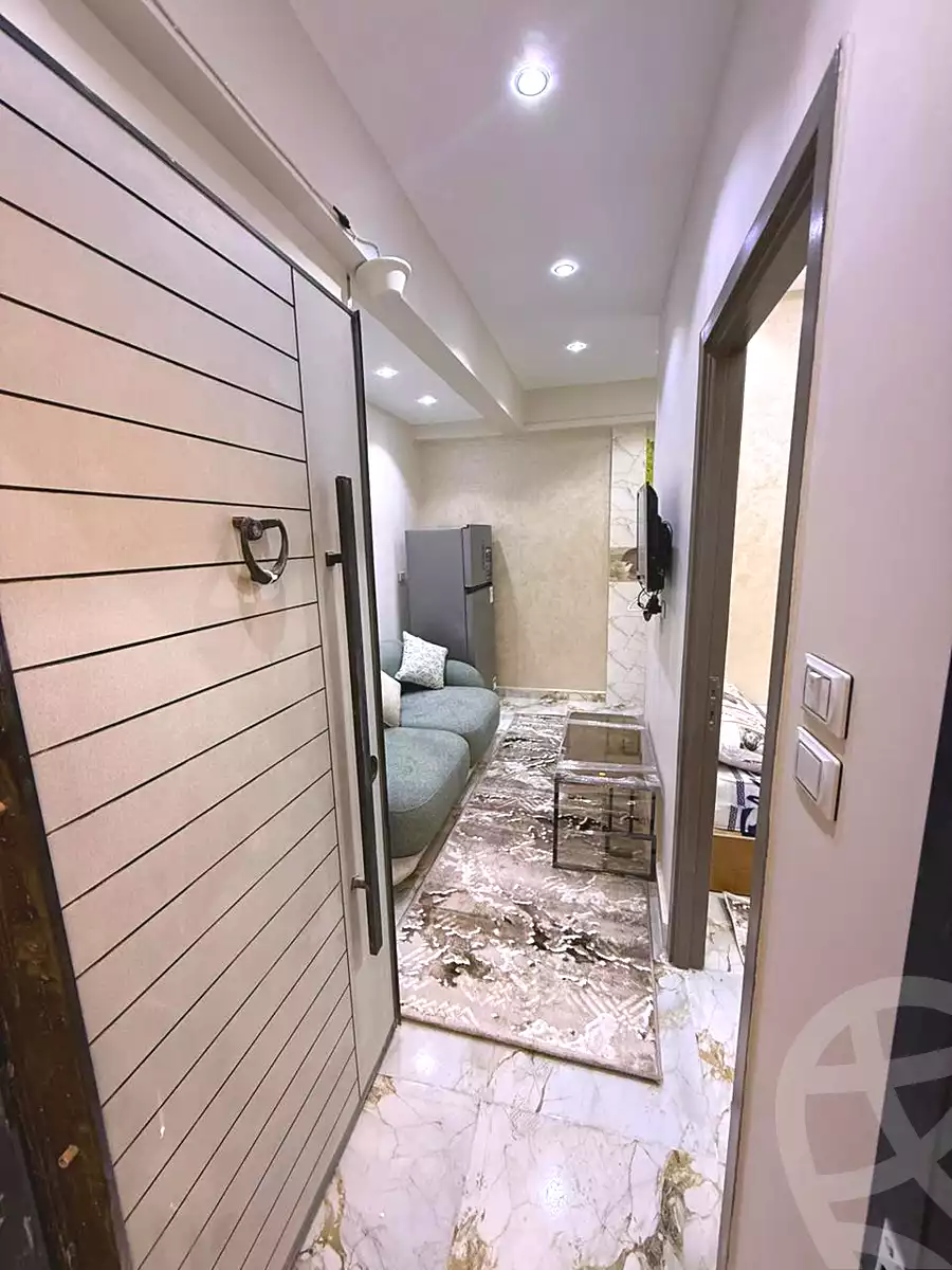 https://aqarmap.com.eg/ar/listing/7305627-for-rent-cairo-6th-of-october-el-ahyaa-neighborhood-1st
