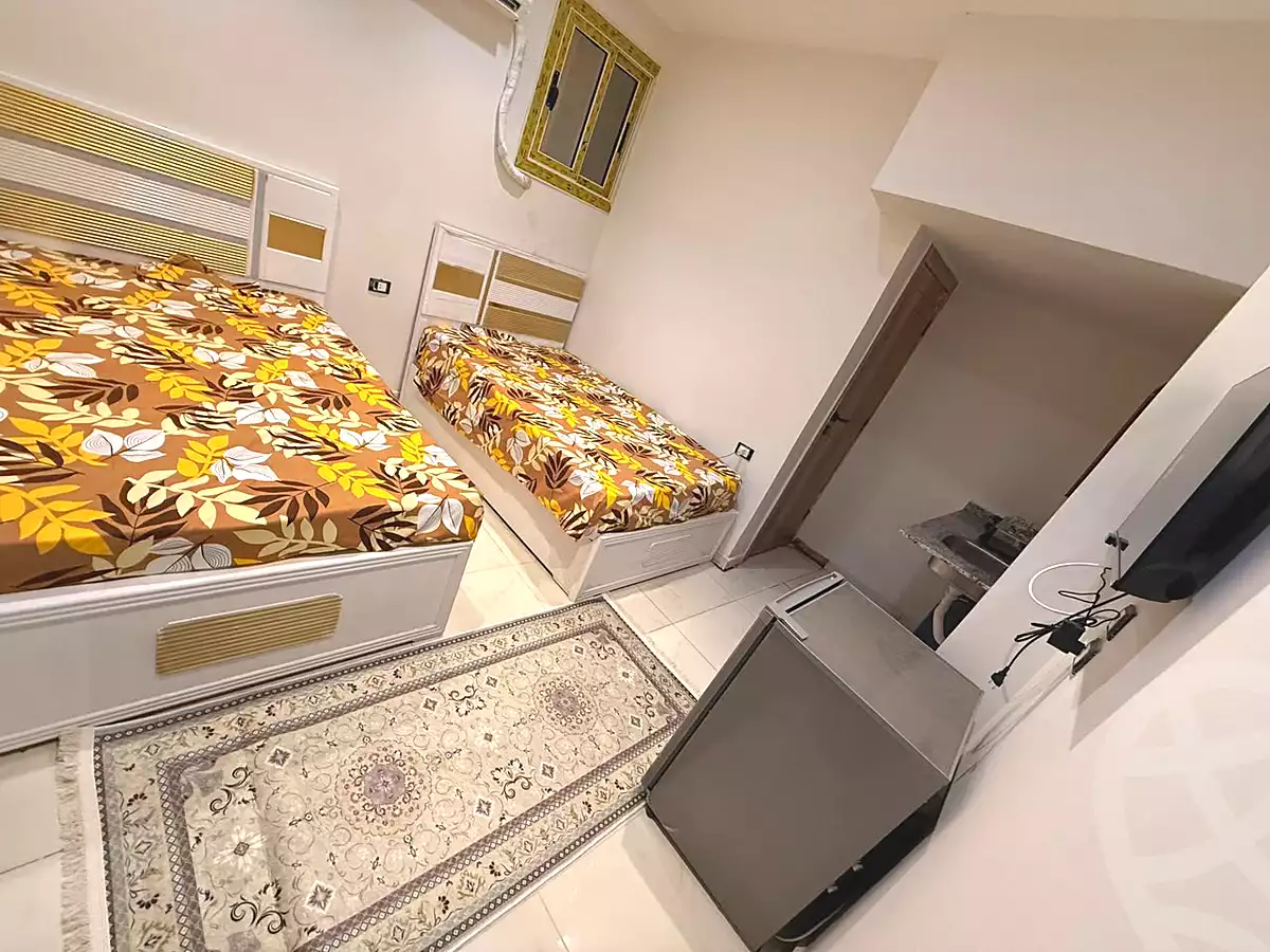https://aqarmap.com.eg/ar/listing/7305622-for-sale-cairo-6th-of-october-el-ahyaa-neighborhood-2nd-generation-2000-st