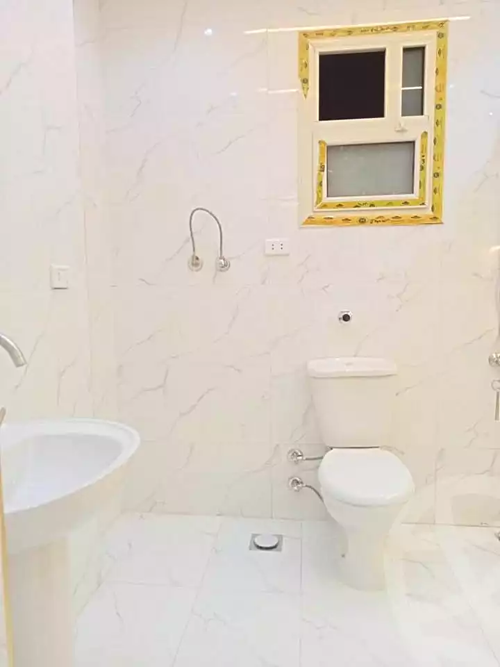 https://aqarmap.com.eg/en/listing/7305697-for-sale-alexandria-sydy-bshr-sydy-bshr-bhry-gamal-abd-el-nasir-st
