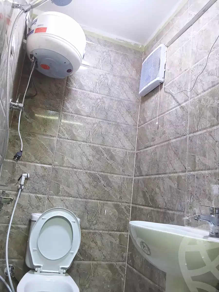 https://aqarmap.com.eg/ar/listing/7305824-for-rent-cairo-6th-of-october-mntq-fr-y-b-6-ktwbr
