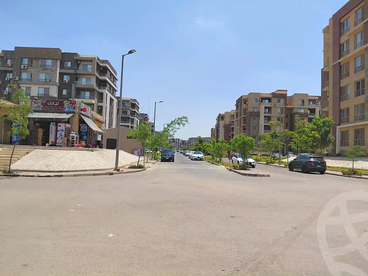 https://aqarmap.com.eg/en/listing/7305858-for-rent-cairo-6th-of-october-compounds-jn-ktwbr