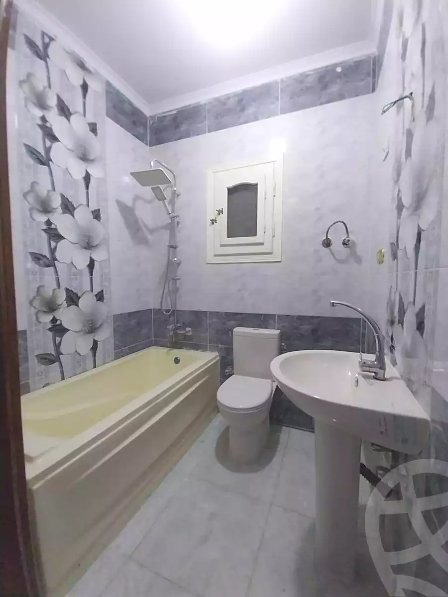 https://aqarmap.com.eg/en/listing/7306048-for-sale-cairo-nozha-2-gesr-el-suez-st
