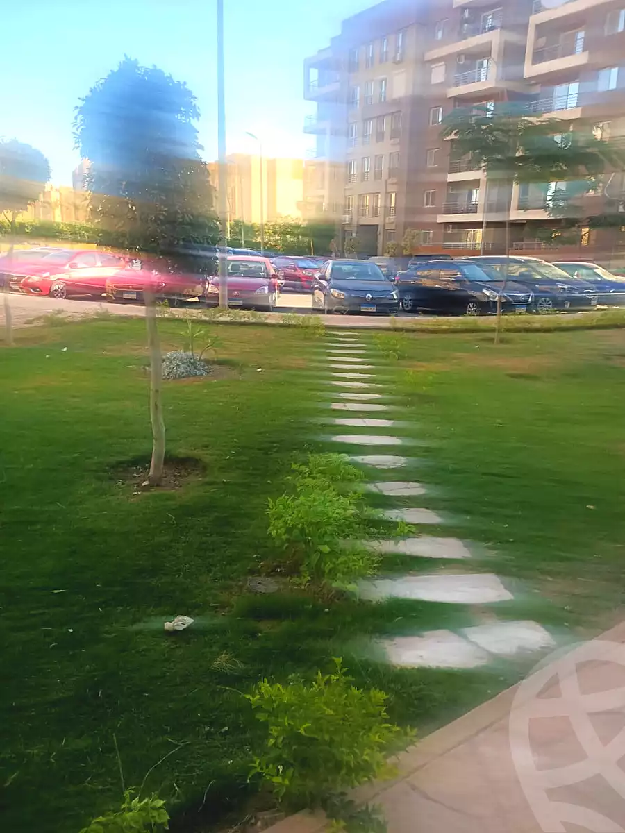 https://aqarmap.com.eg/en/listing/7306141-for-rent-cairo-6th-of-october-hadaeq-october-october-gardens