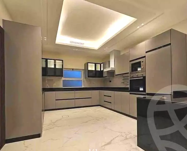 https://aqarmap.com.eg/ar/listing/7306202-for-sale-cairo-new-cairo-compounds-tag-city-shalya-taj-city
