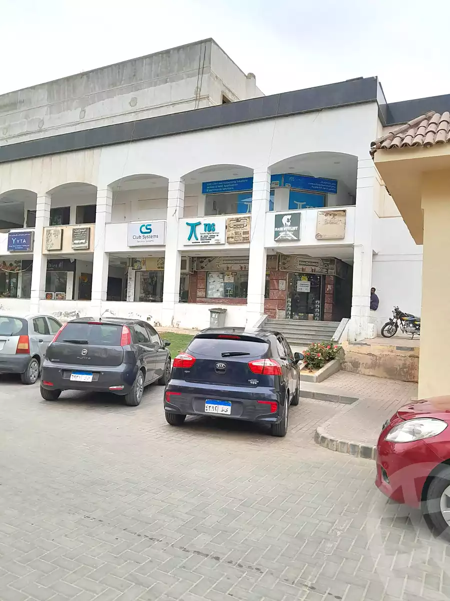 https://aqarmap.com.eg/en/listing/7306380-for-sale-cairo-el-sheikh-zayed-city-compounds-hadayek-el-mohandiseen