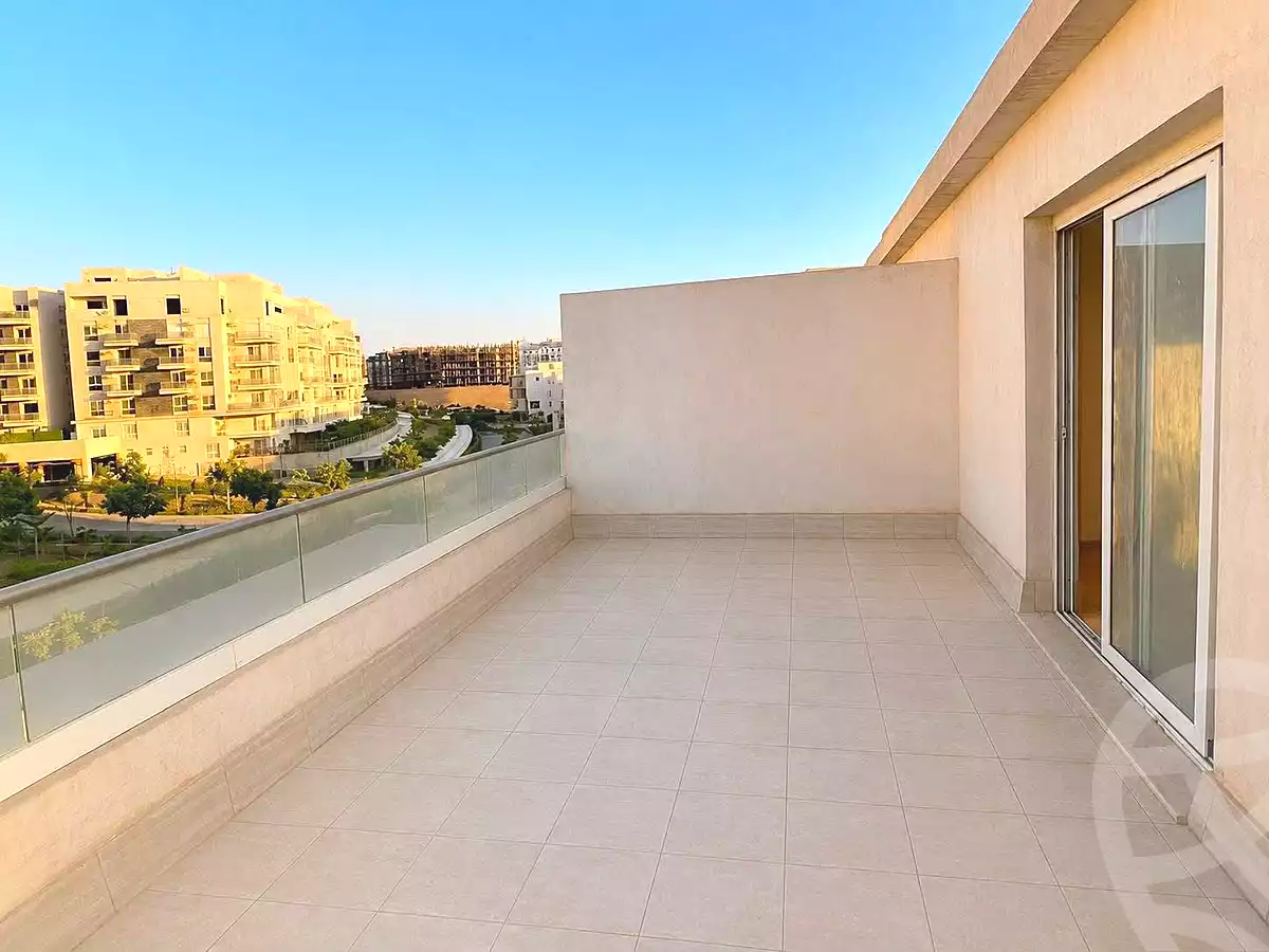 https://aqarmap.com.eg/ar/listing/7306371-for-sale-cairo-new-cairo-compounds-mwntn-fyw-y-syty-club-park-mountain-view-icity