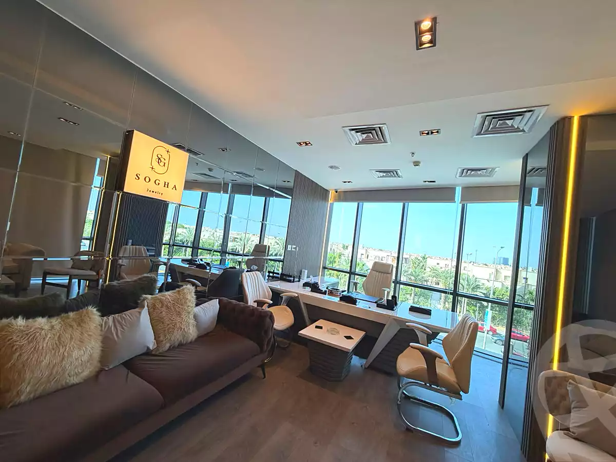 https://aqarmap.com.eg/ar/listing/7306450-for-sale-cairo-el-sheikh-zayed-city-compounds-rytzy-blz-mwl-tybh-llstthmr-l-qry