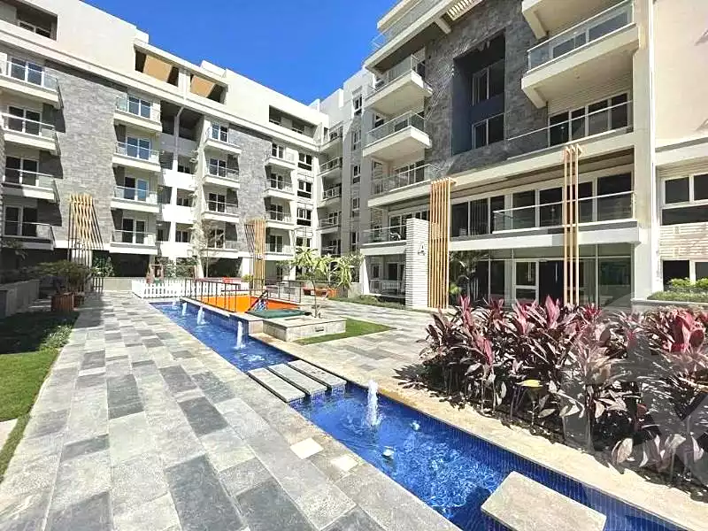 https://aqarmap.com.eg/ar/listing/7306474-for-sale-cairo-new-cairo-compounds-mwntn-fyw-y-syty-lagoon-beach-park-mountain-view-icity