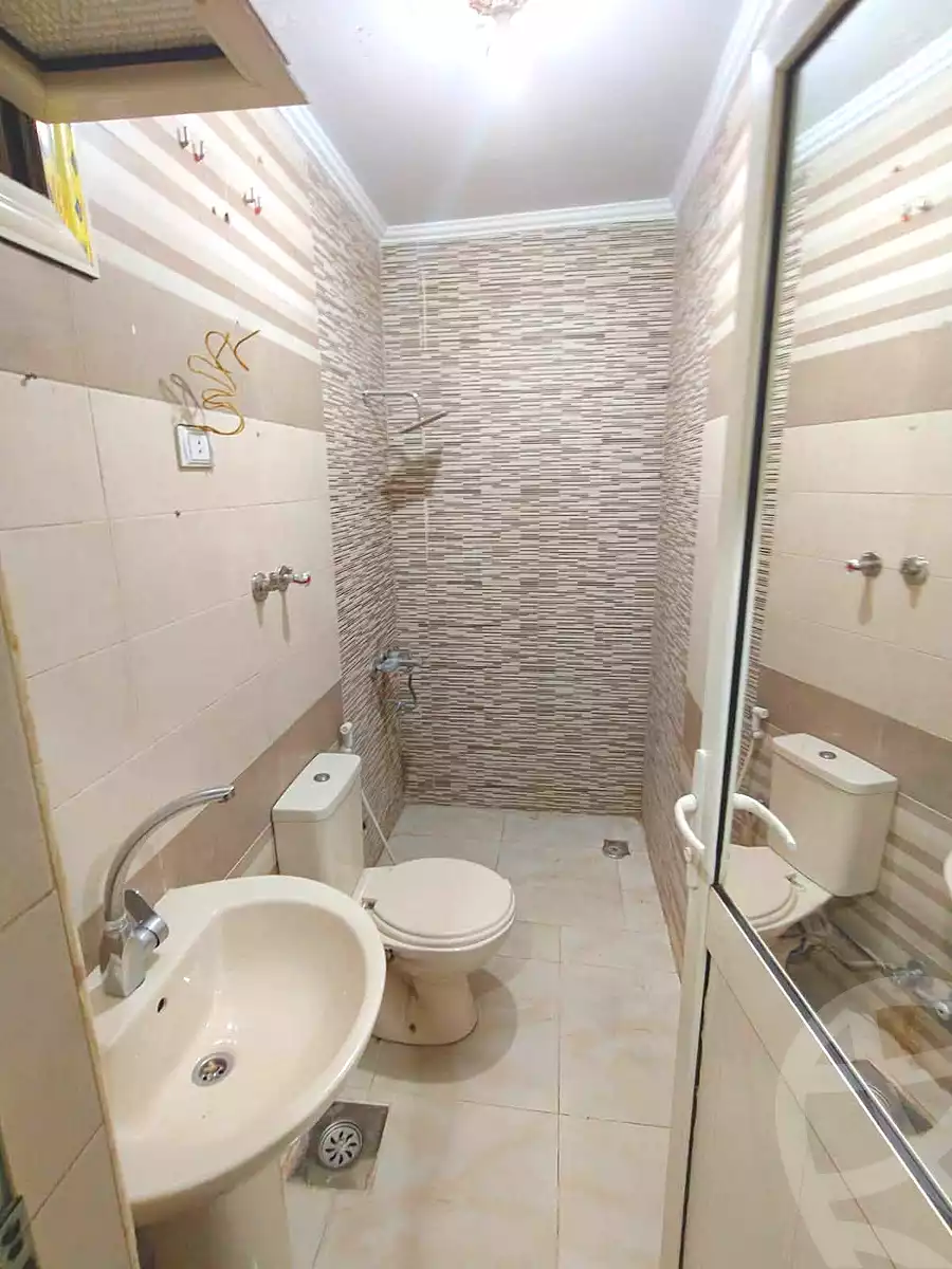 https://aqarmap.com.eg/ar/listing/7306755-for-rent-cairo-ain-shams-mnshy-lthryr