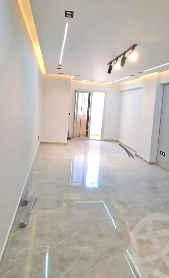 https://aqarmap.com.eg/ar/listing/7306868-for-sale-alexandria-san-stefano-abd-el-hameed-el-deeb-st
