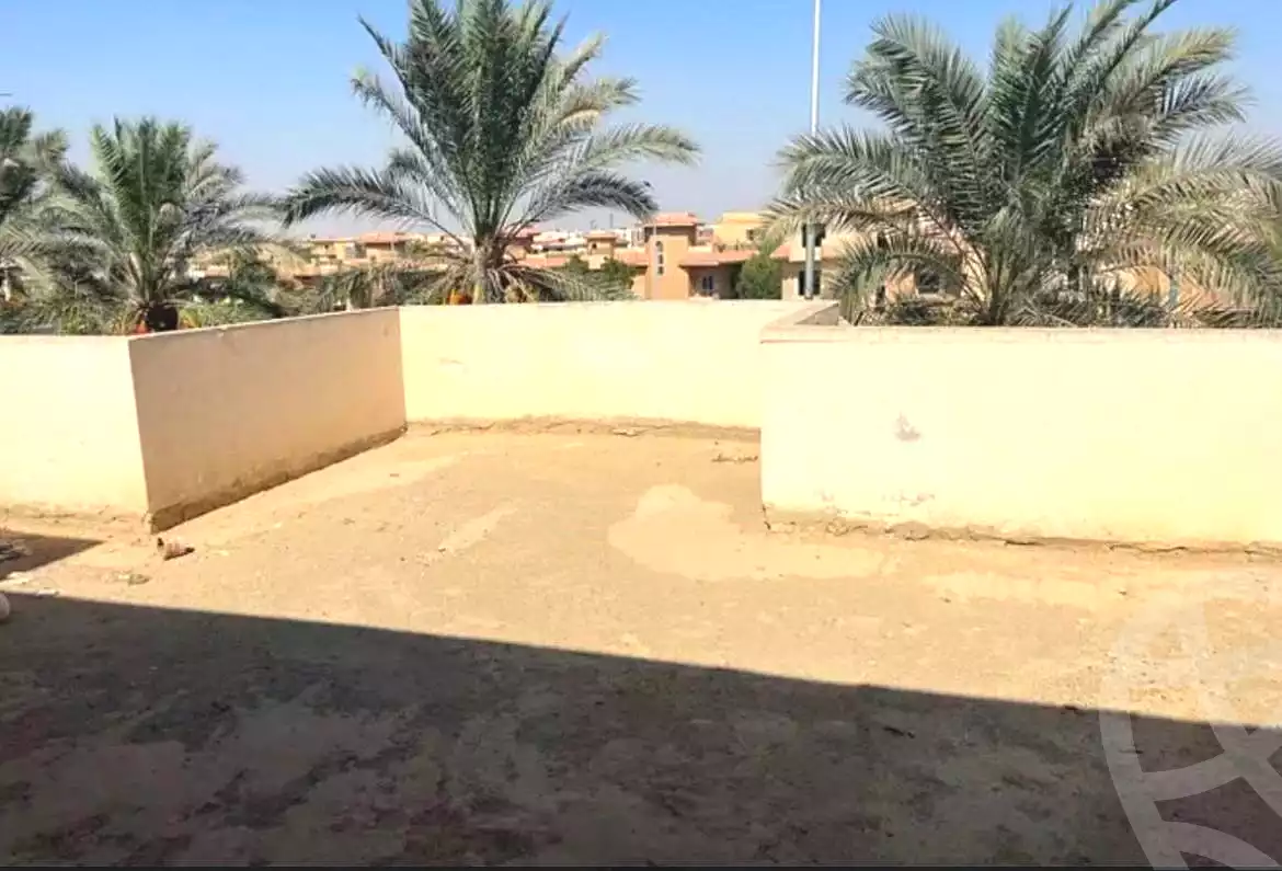 https://aqarmap.com.eg/ar/listing/7306931-for-sale-cairo-new-cairo-compounds-golden-heights-1